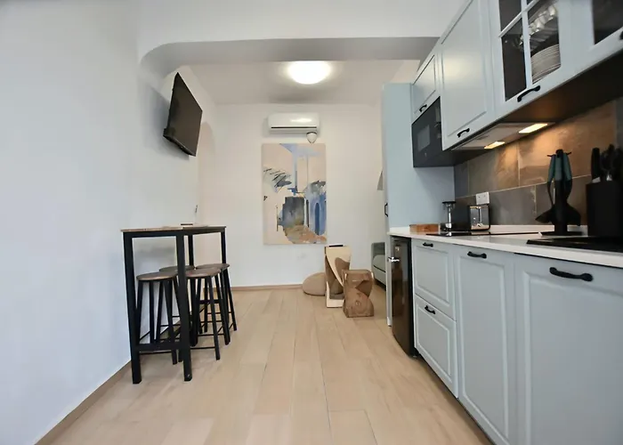 Bhost - El Rincon De Regina *