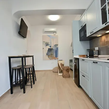 Bhost - El Rincon De Regina *