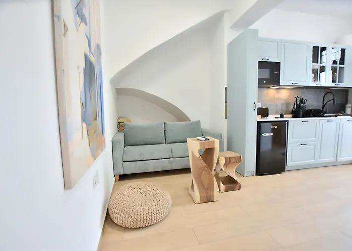 Bhost - El Rincon De Regina Apartment *