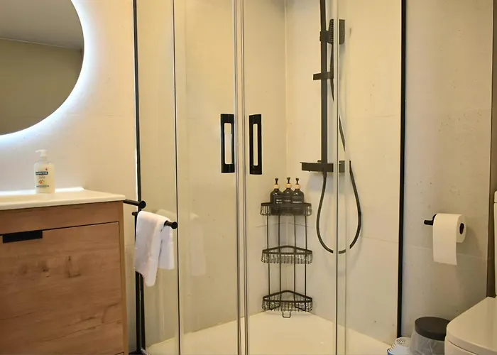 Bhost - El Rincon De Regina